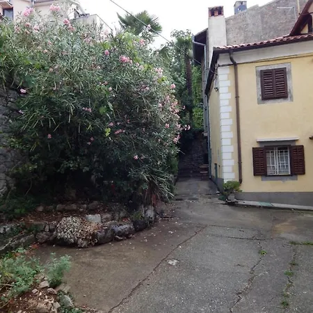 Old Town Apartman Lovran